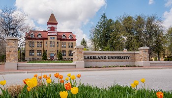 Lakeland University entrance