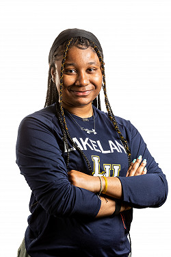 2021 blue and gold champions Essence Blade Simpson