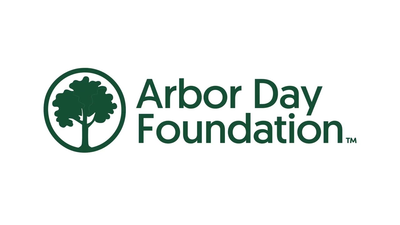 Lakeland receives Arbor Day grant to aid tree program