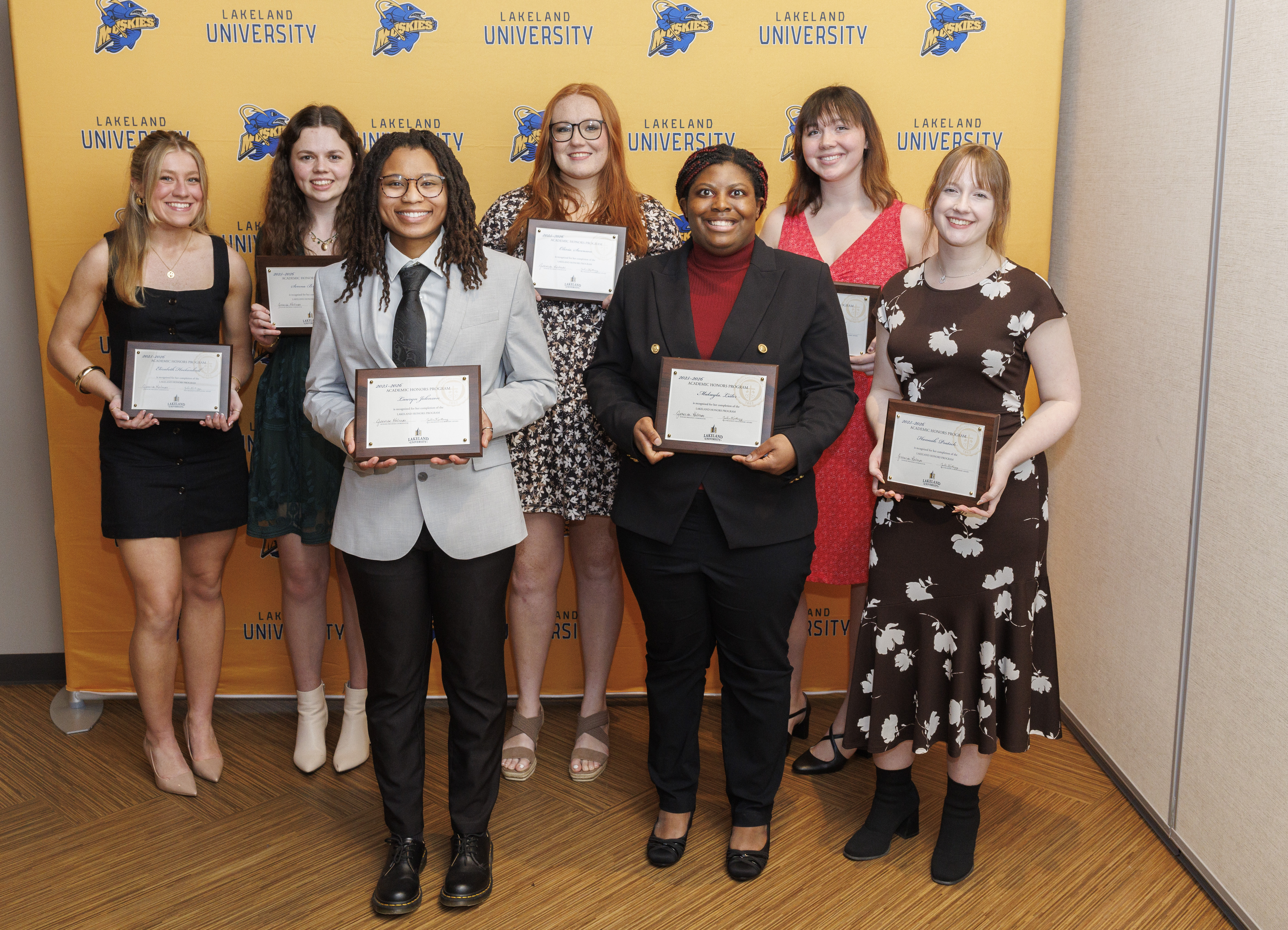 Seven seniors complete honors program with projects rooted in research and community impact