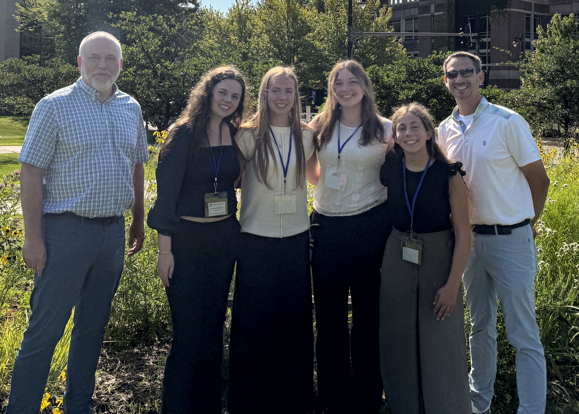 LU science students present summer research