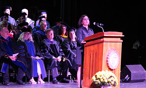 2011 graduate shares advice at Opening Convocation