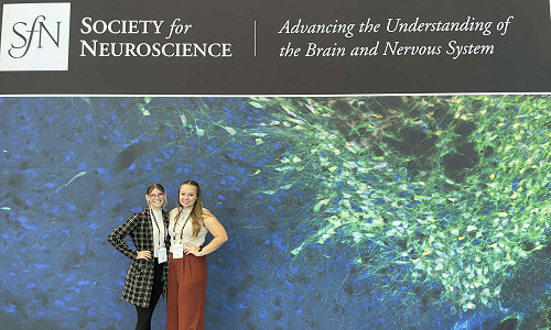 Lakeland science students present research at national conference